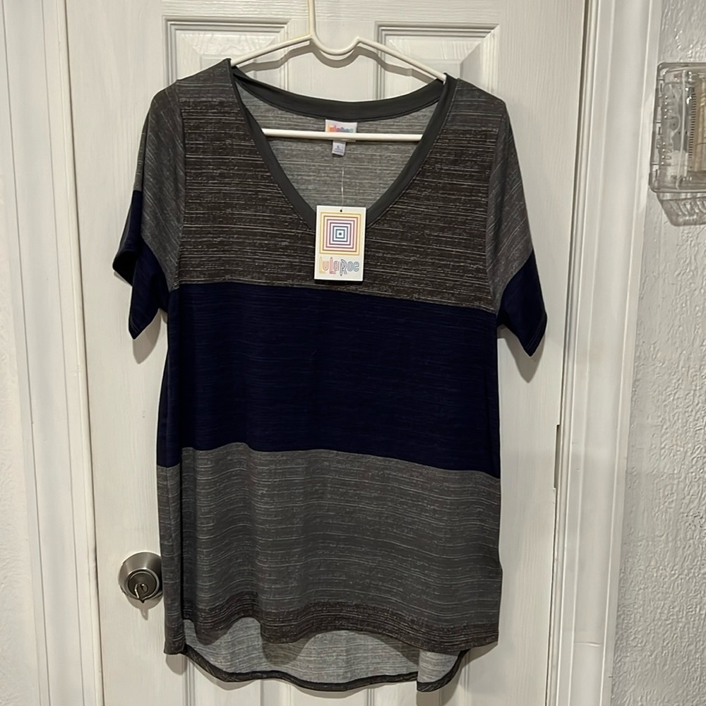 LuLaRoe women’s blouse